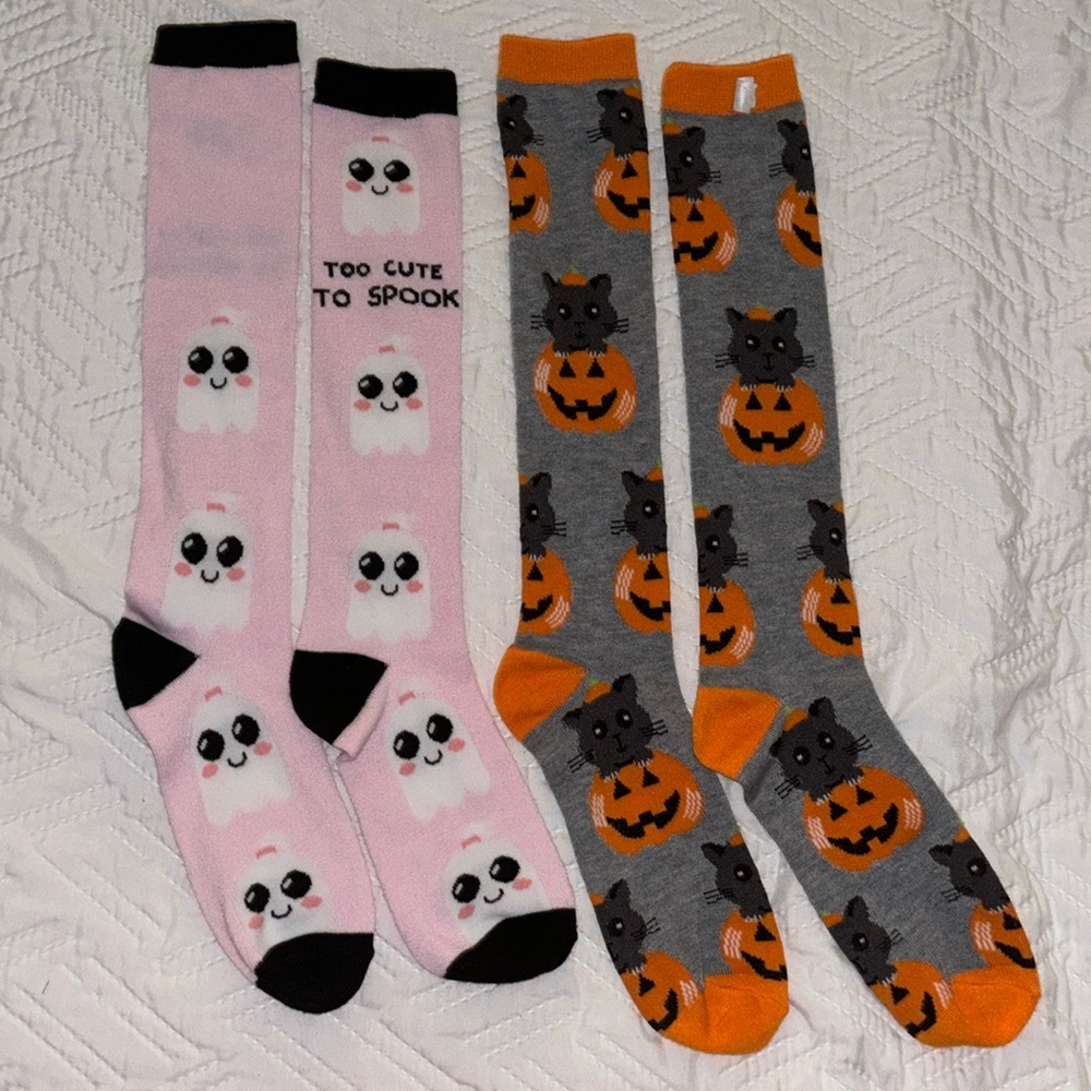 Knee High Halloween Socks (2 pair)